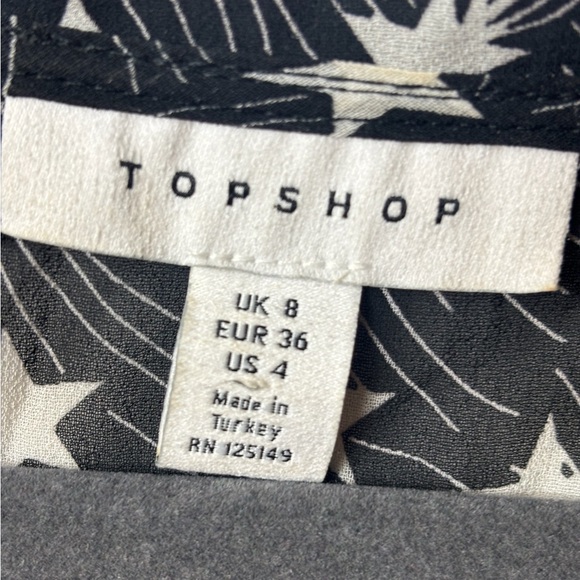 Topshop Black and White Star Print Blouse - Picture 2 of 5